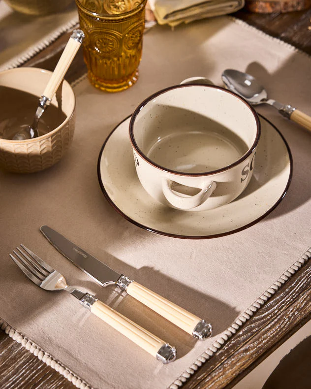 24pc Ribbed Handle Cutlery Set - Image 4