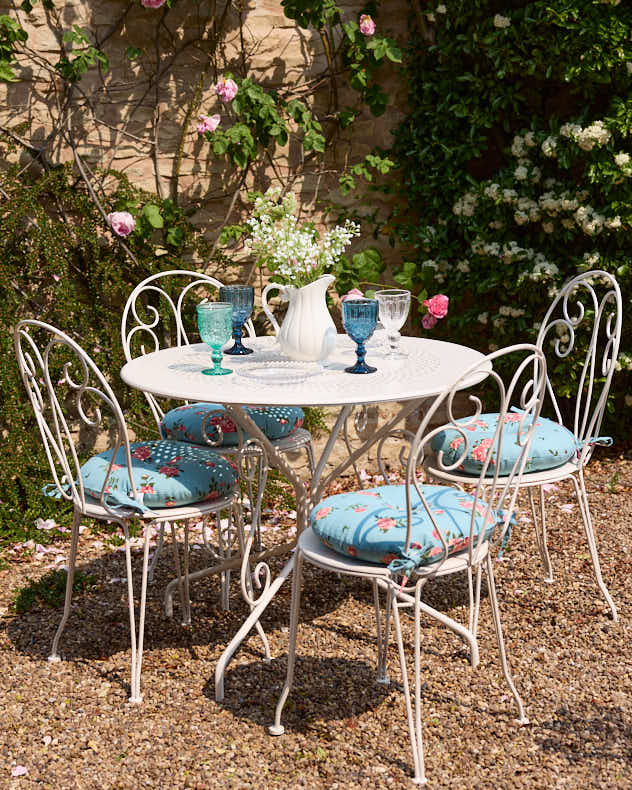 Amelie Four Person Iron Bistro Set - Image 3