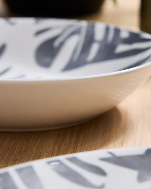 Aruba 18 Piece Botanical Dinner Service - Image 3