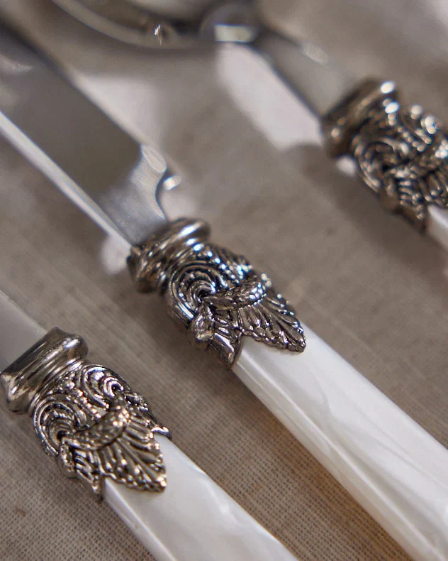 Aston 16 Piece Cutlery Set - Image 4