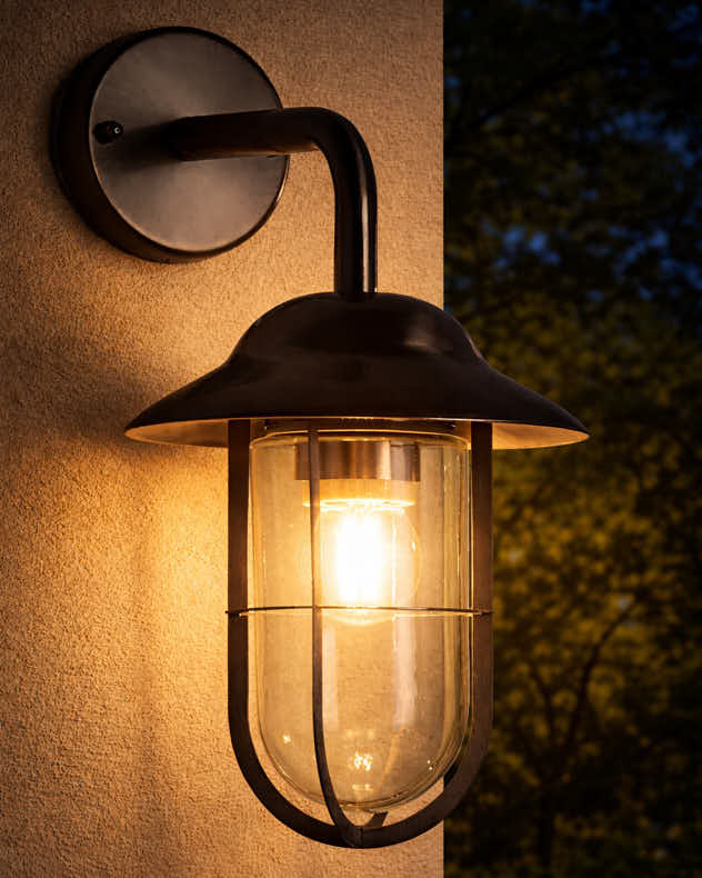 Atwick Outdoor Wall Light - Image 3