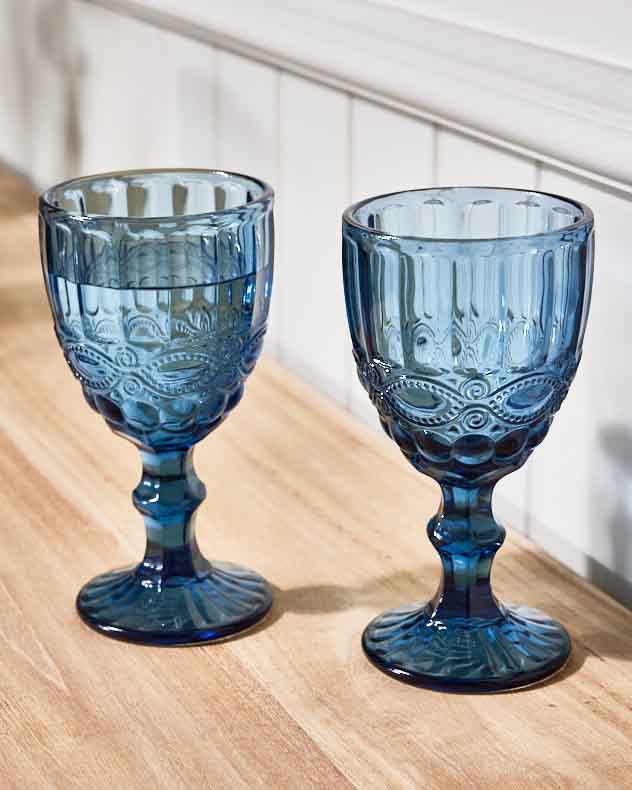 Aurielle Blue Wine Goblet - Image 2