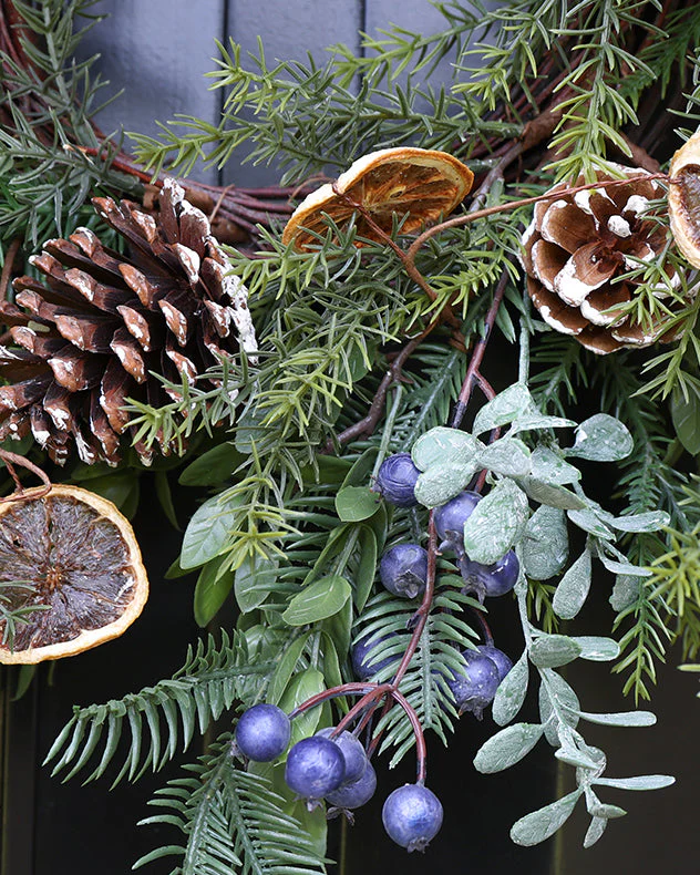 Everlasting Forest Fruits Wreath 53cm - Image 4