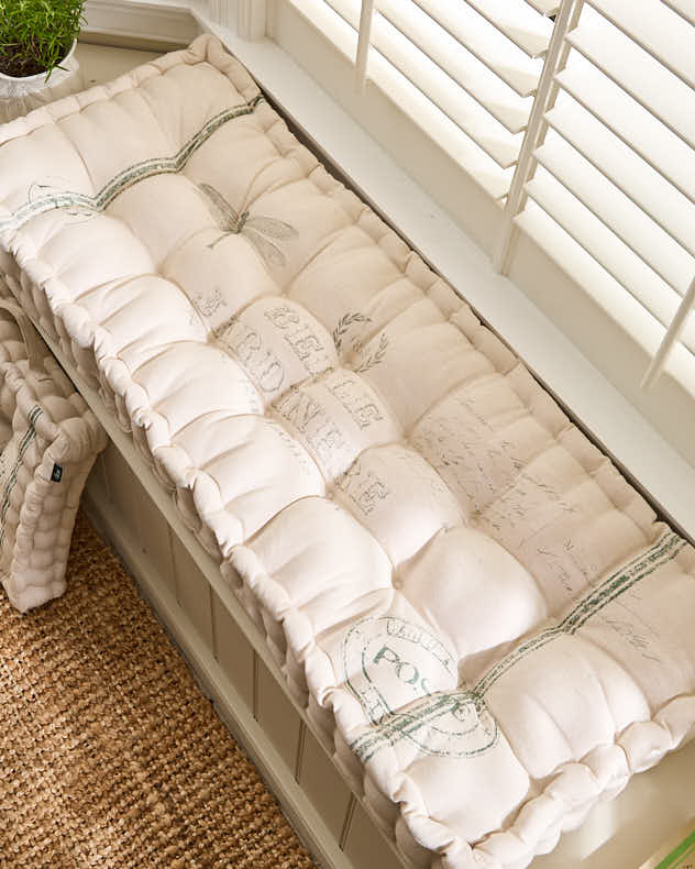 Belle Jardinere Green Indoor Bench Cushion - Image 2