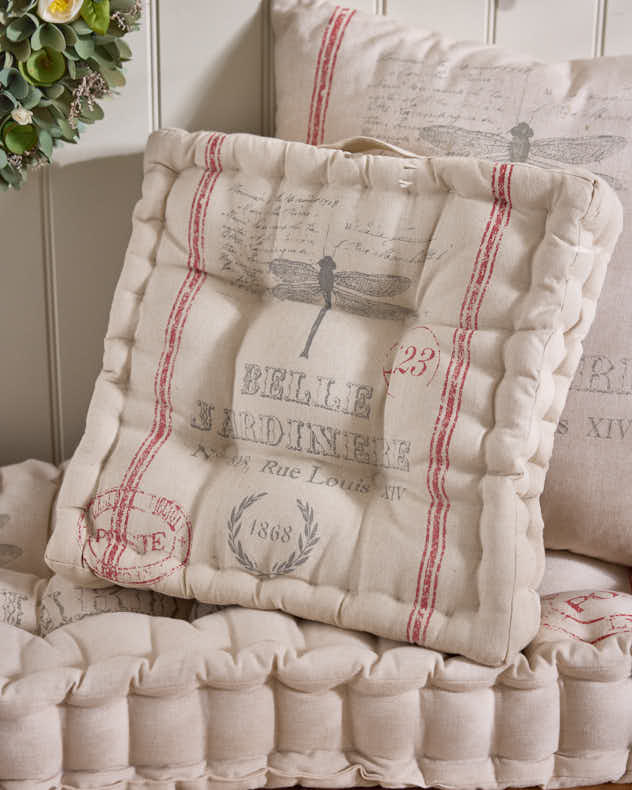 Belle Jardinere Red Indoor Cushions - Image 4