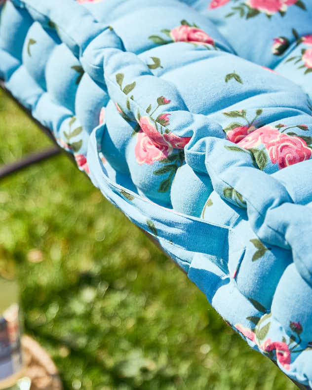 Blue Rose Garden Bench Cushion - Image 3