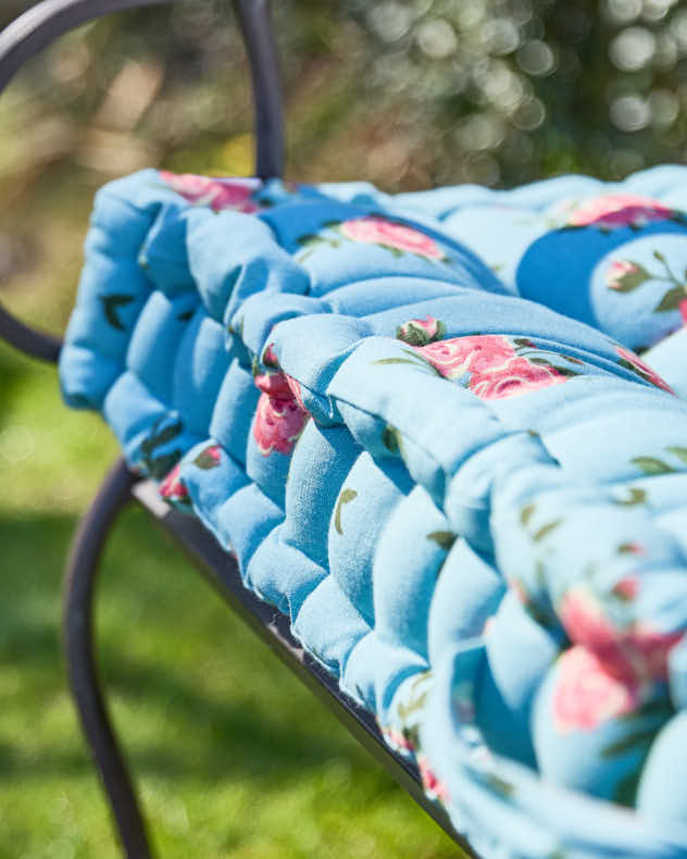 Blue Rose Garden Bench Cushion - Image 4