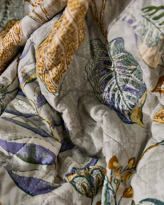 Briare Floral Quilted Throw - Image 6