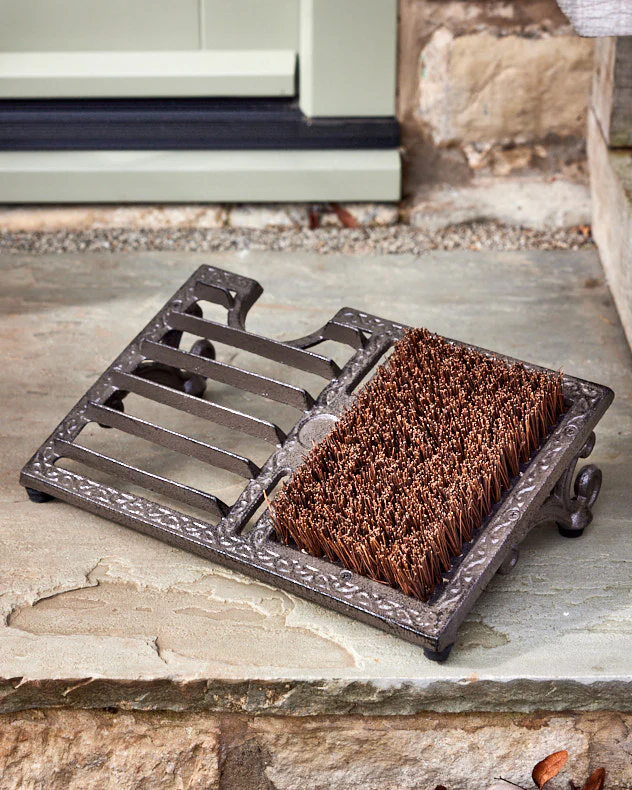 Cast Iron Boot Scraper & Boot Brush - Image 3