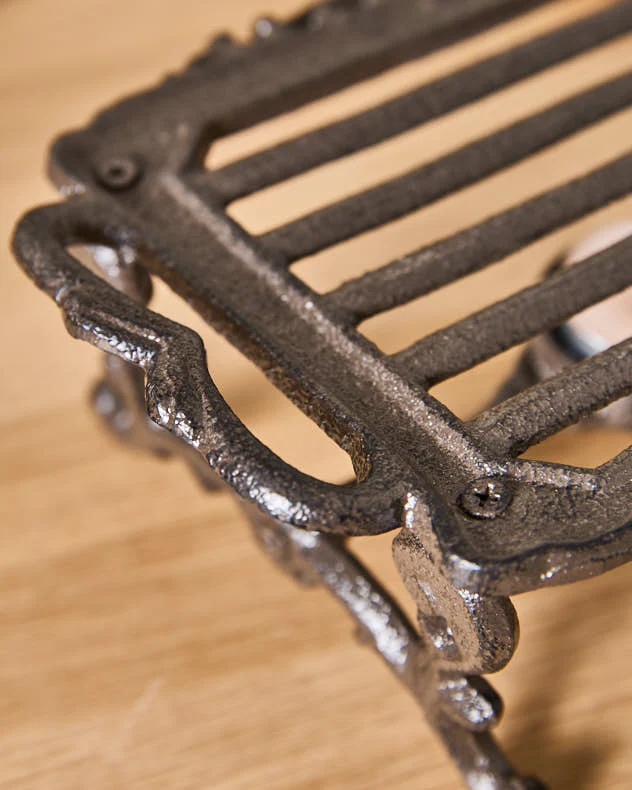 Cast Iron Hot Plate with Single Tealight Holder - Image 2