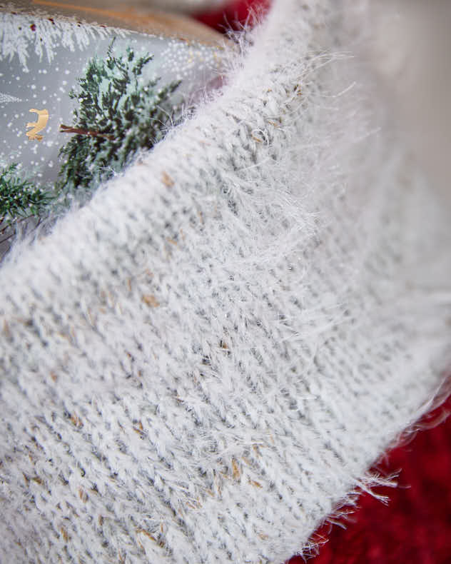 Chunky Knitted Christmas Stockings - Image 3