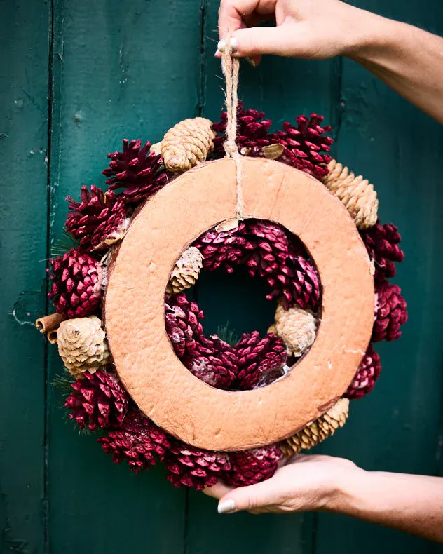 Cinnamon Stars Wreath - Image 2