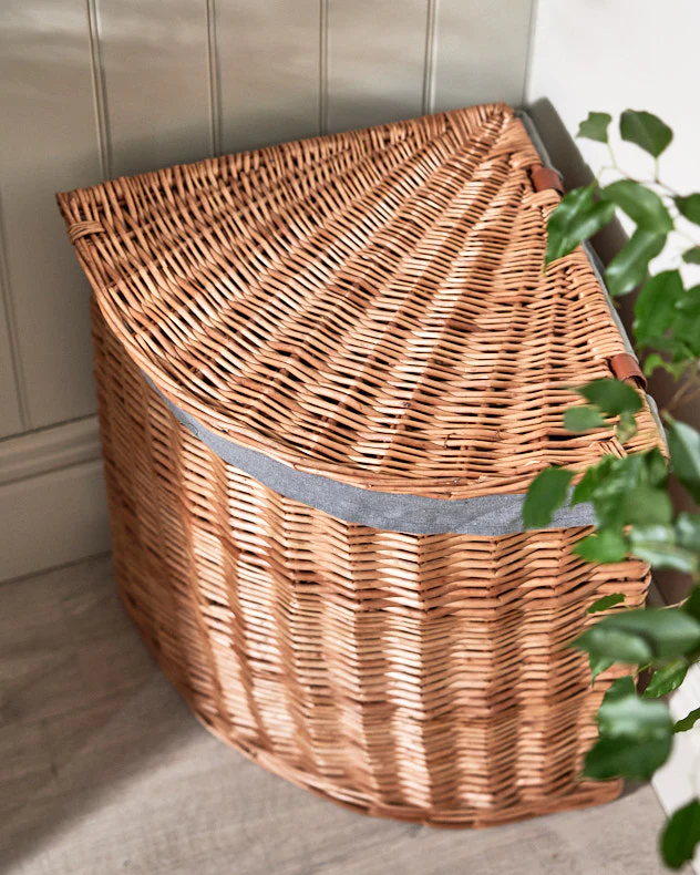 Corner Laundry Basket with Lining - Image 3