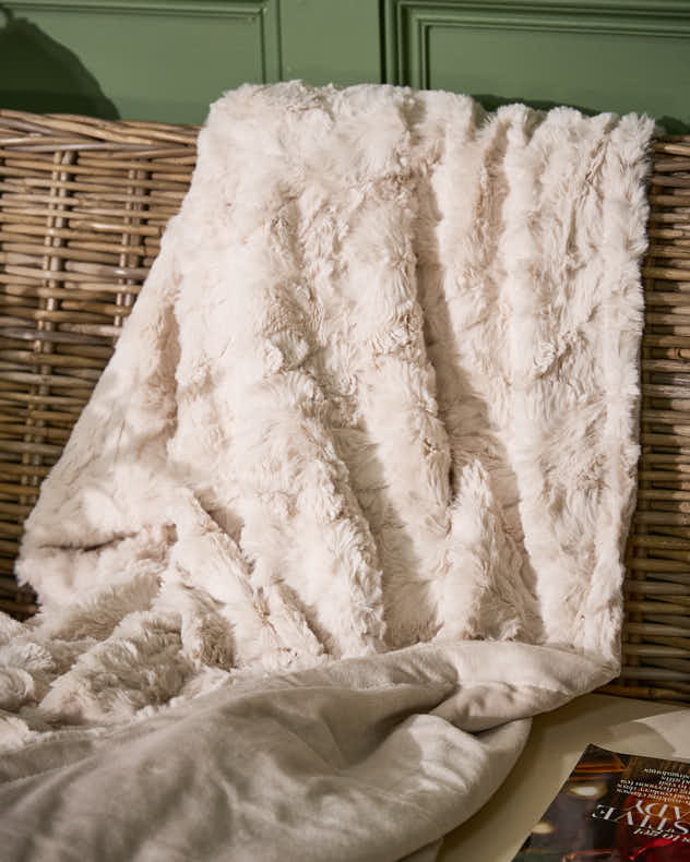 Cream Textured Cushion and Throw Collection - Image 3