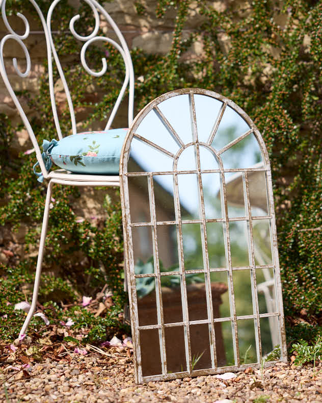 Indoor Outdoor Distressed Finish Arched Garden Mirror 60cm x 36cm - Image 3