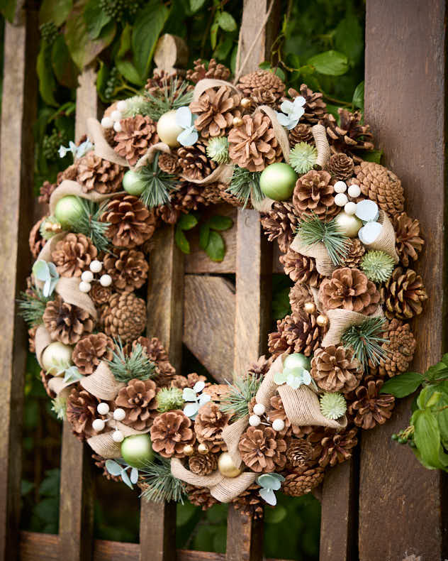 Emerald Jewel Autumn Wreath - Image 2