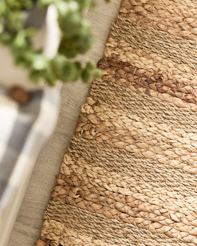 Emery Seagrass and Water Hyacinth Runner - Image 2