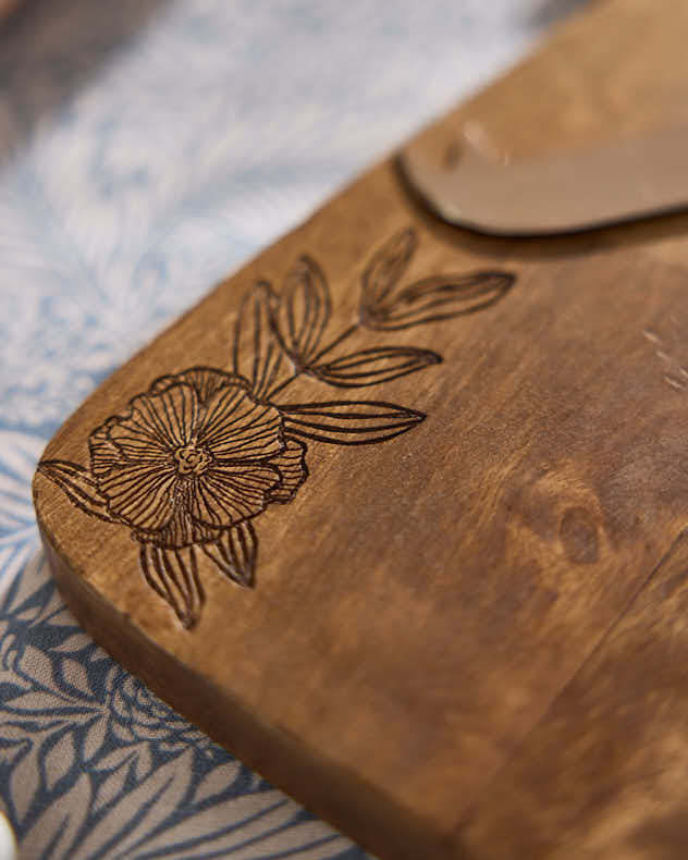 Engraved Wooden Tapas Board - Image 3