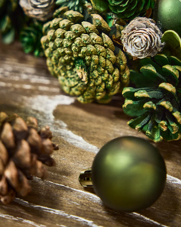 Evergreen Nature Trail Tealight Holder - Image 3