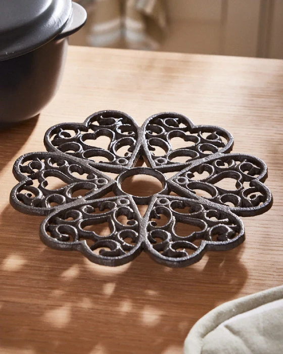 XL Farmhouse Cast Iron Trivet - Image 4