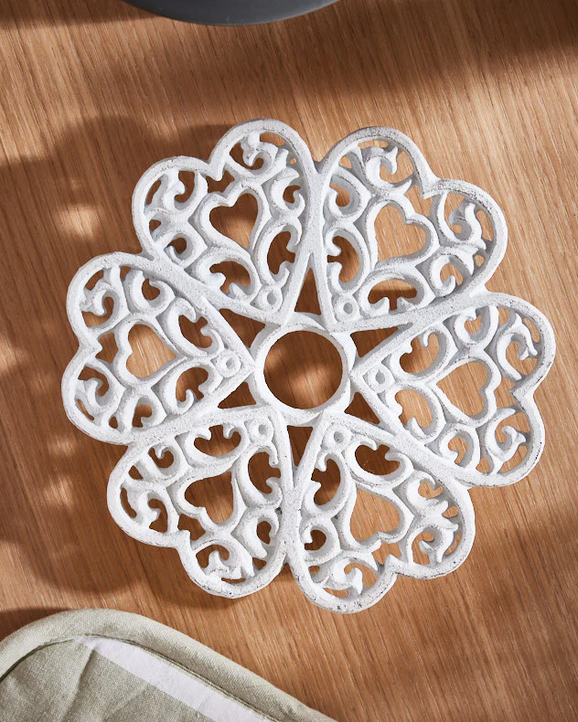 Extra Large White Cast Iron Trivet - Image 3