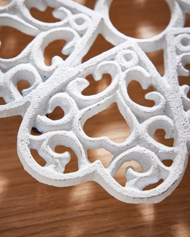 Extra Large White Cast Iron Trivet - Image 4