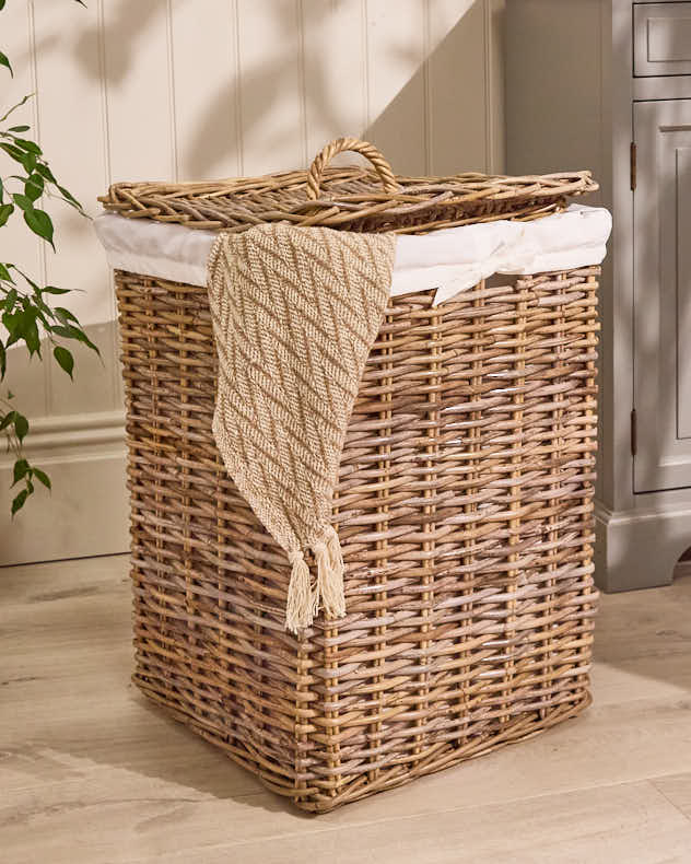 Faya Square Rattan Laundry Basket - Image 3