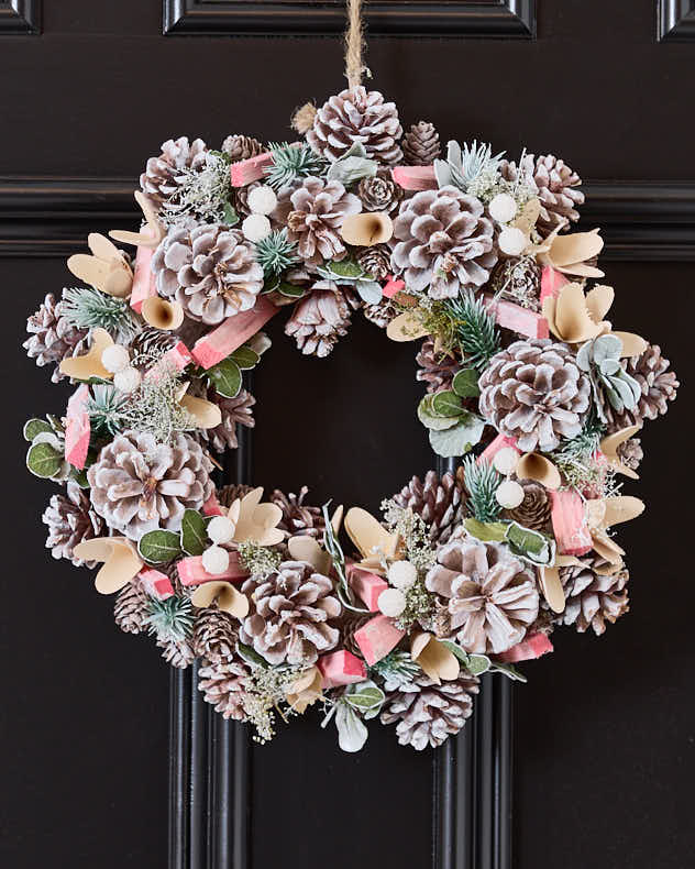 Luxury Festive Pink Frosted Wreath 33cm - Image 3