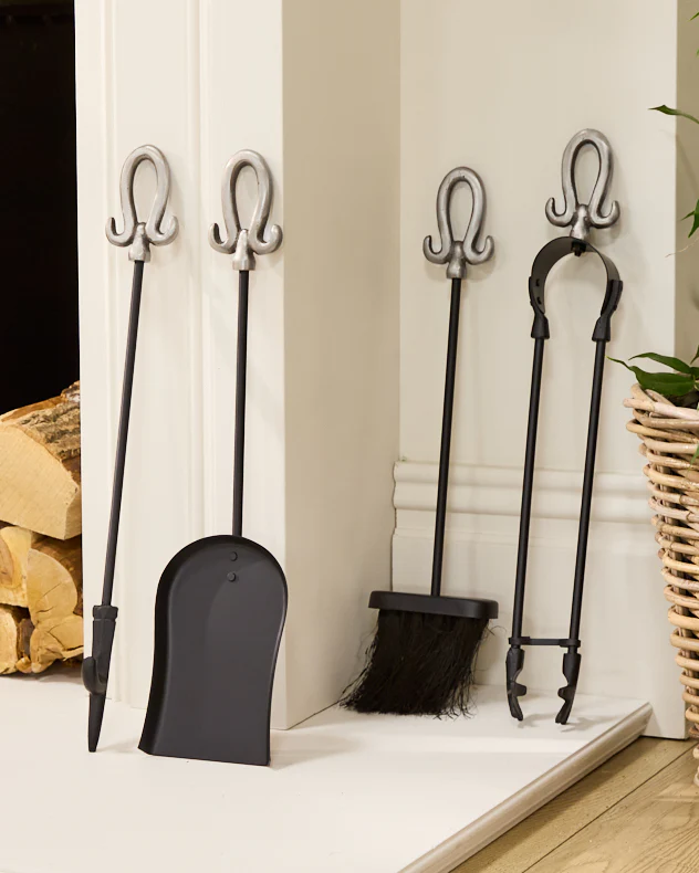 Freestanding Silver Fireside Companion Set - Image 3