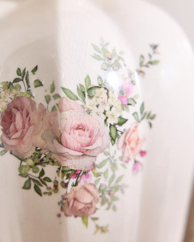 Garden Rose Urn Vase - Image 3