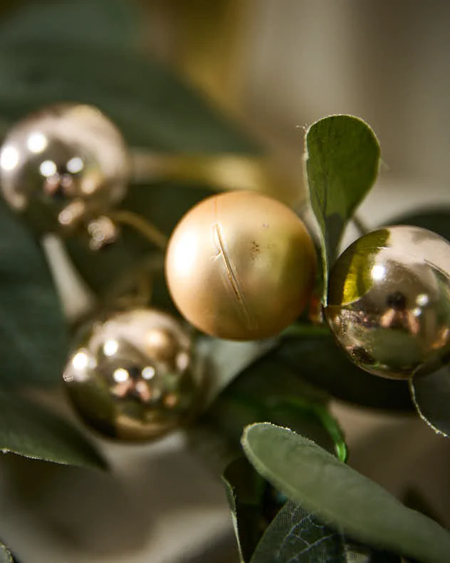 Eucalyptus Sparkle Garland 2m - Image 5