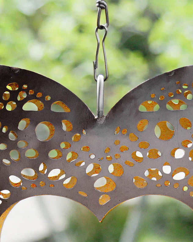 Gold Heart Hanging Garden Candle Holder - Image 3