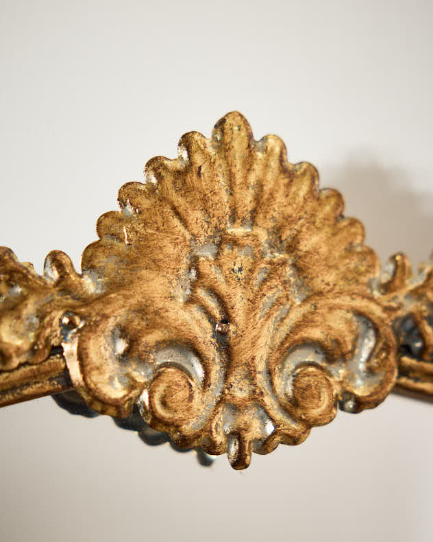Gold Venetian Wall Mirror 74cm x 53cm - Image 3