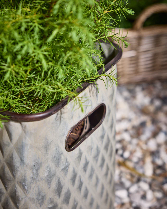 Levene Set of 3 Embossed Planters - Image 3