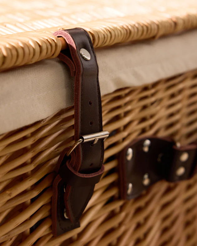 Light Wash Wicker Hamper Basket - Image 3