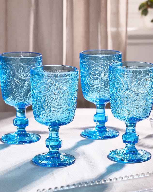 Lugo Paisley Bright Blue Wine Glass - Image 6
