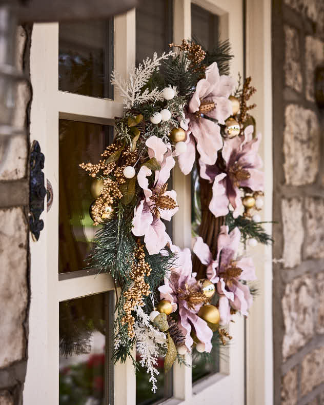 Magnolia Blush Wreath 55cm - Image 5