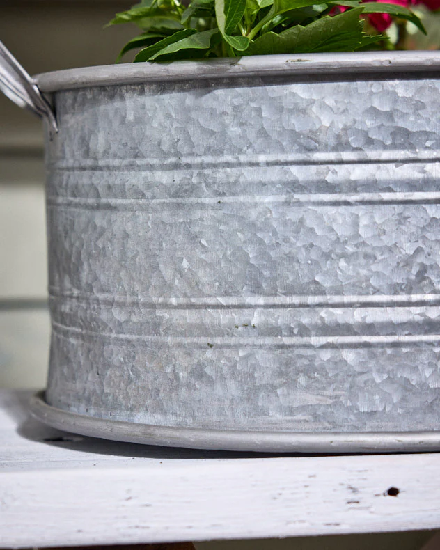 Malvern Set of 3 Metal Tub Planters - Image 3