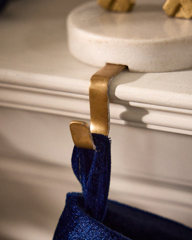 Marble & Gold Snowflake Stocking Holder - Image 2