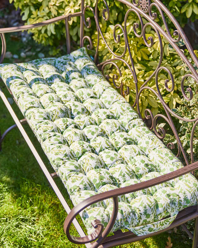 Meadowbrook Garden Seating Collection - Image 10