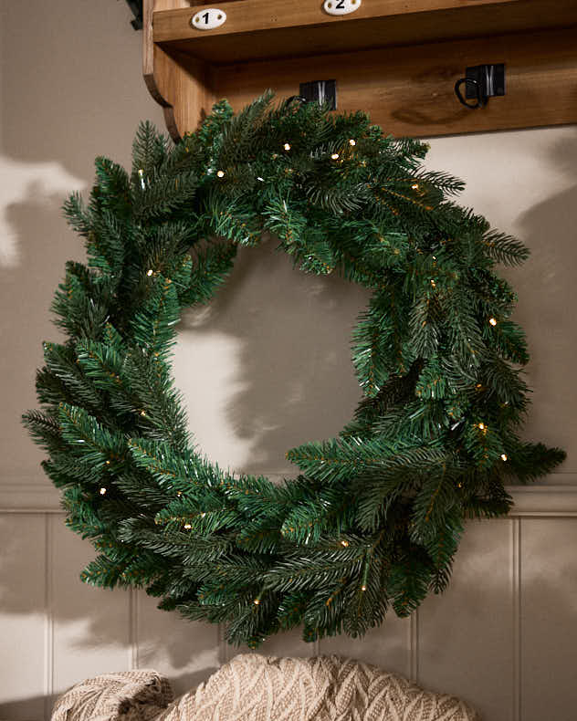 Melrose Pre-Lit Wreath - 60cm - Image 3