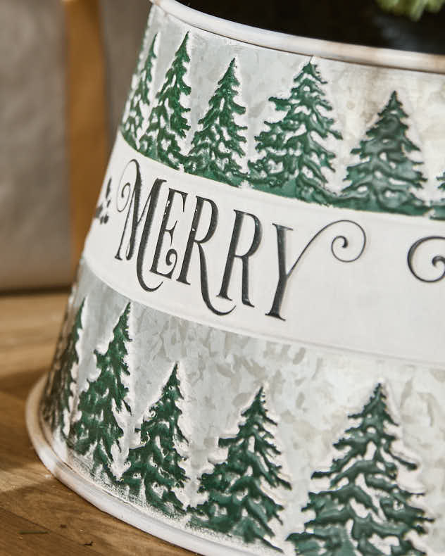 Merry Christmas Metal Tree Skirt - Image 3