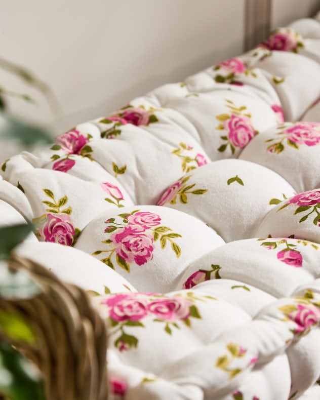 Helmsley Blush Indoor Bench Cushion - Image 3