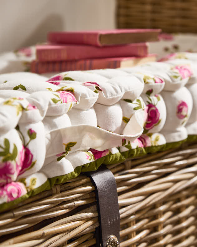 Helmsley Blush Indoor Bench Cushion - Image 4