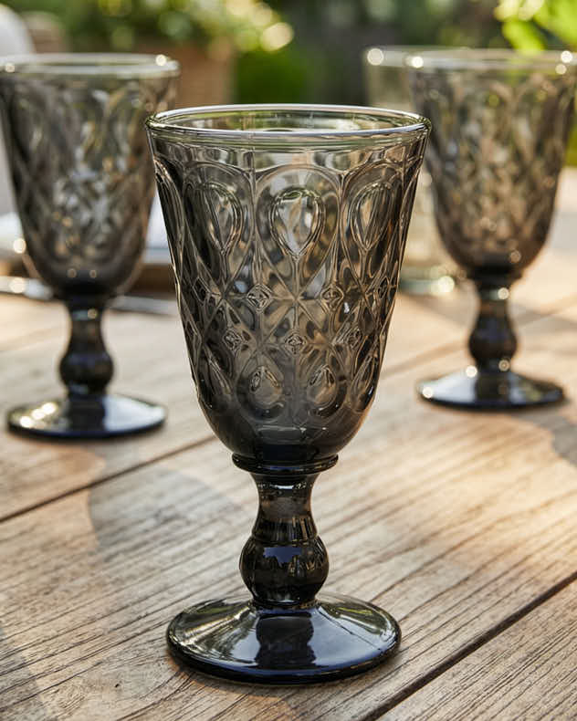 Pastila Grey Wine Glass - Image 3