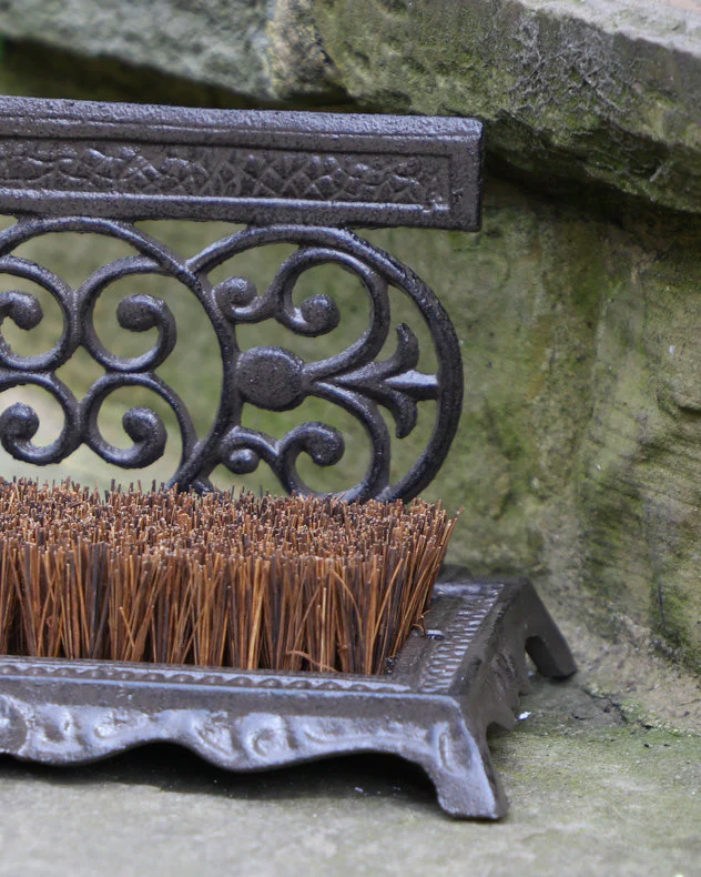 Ornate Boot Brush & Scraper - Image 4