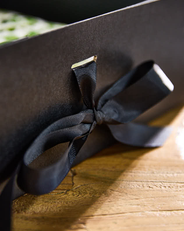 Personalised A4 Black Gift Box - Image 2