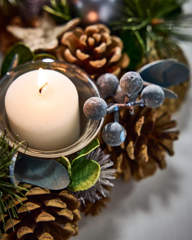 Pinecone Woodland Christmas Tealight Centrepiece - Image 4