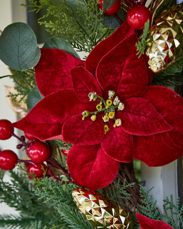 Poinsettia Heritage Wreath 55cm - Image 4