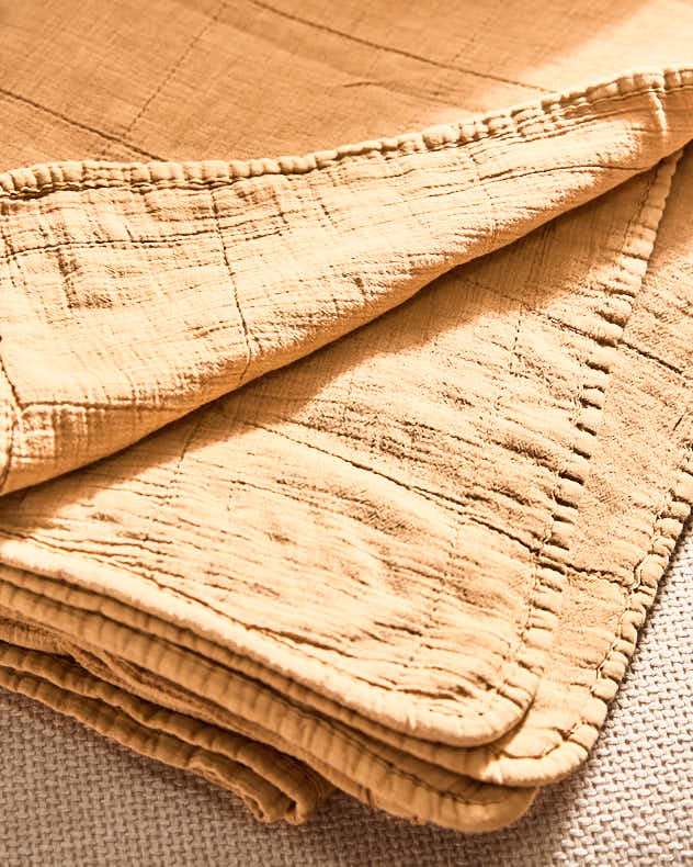 Quilted Throw Blanket - Image 7